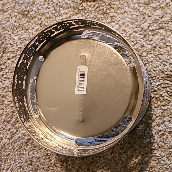 Bath & Body Works Playing Snowmen 3-Wick Candle Holder - Picture 5 of 5